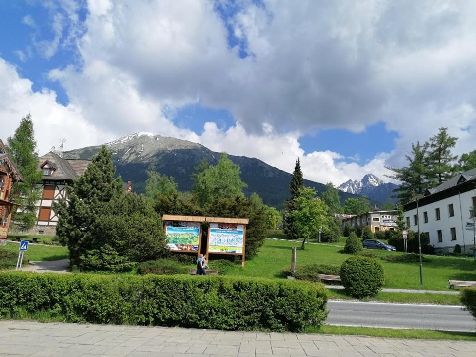Apartmany Snow V Centre Stareho Smokovca Vysoké Tatry Exteriör bild